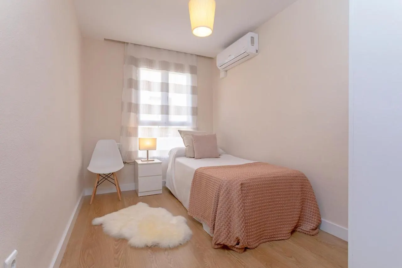 Exclusive Apartments Plaza Merced Malaga 0*,